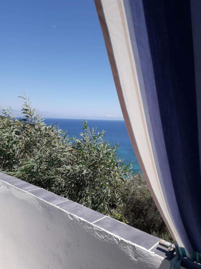 Giota & Antonia Apartments Koroni  Bagian luar foto