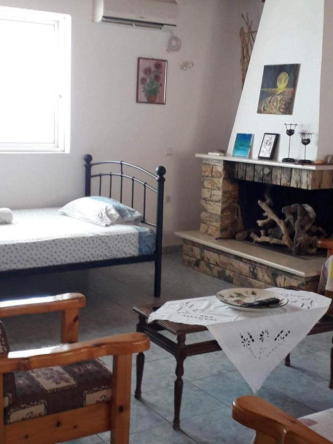 Giota & Antonia Apartments Koroni  Bagian luar foto