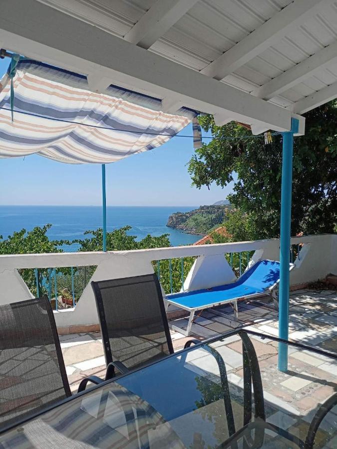 Giota & Antonia Apartments Koroni  Bagian luar foto
