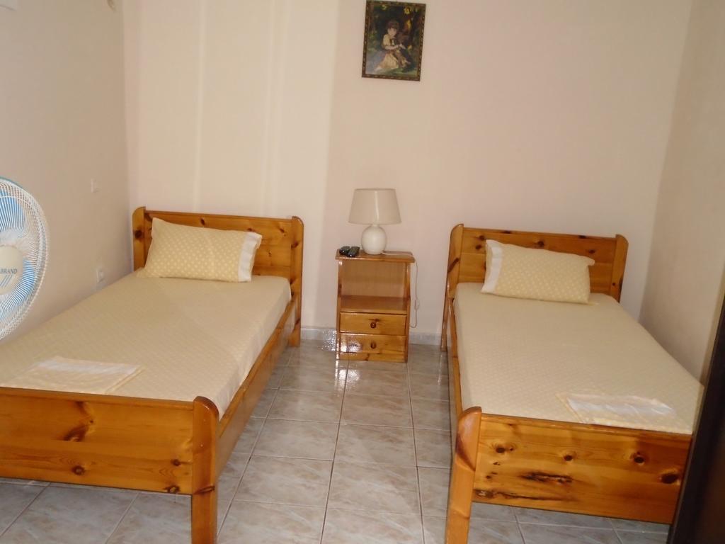 Giota & Antonia Apartments Koroni  Ruang foto