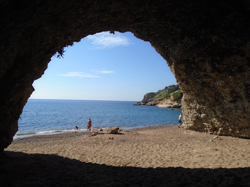Giota & Antonia Apartments Koroni  Ruang foto